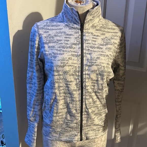 🔥Zyia Active Cream Combo Zip Up Jacket🔥 - Picture 4 of 8